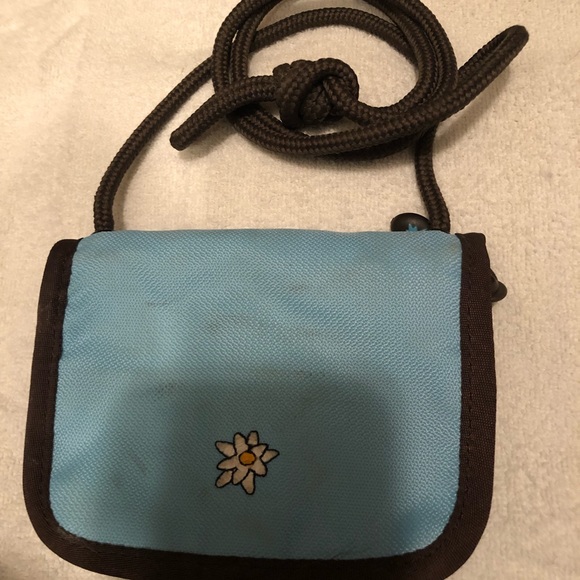 Sherpani Handbags - Small little cross body Sherpani purse
